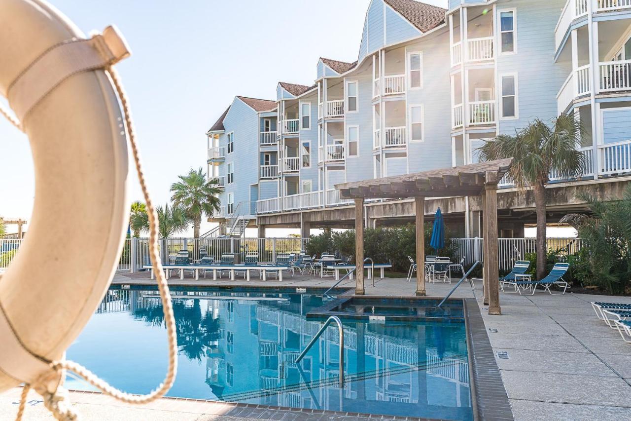 Steps To Pool And Beachamazing Views From Two Balconies Galveston Kültér fotó
